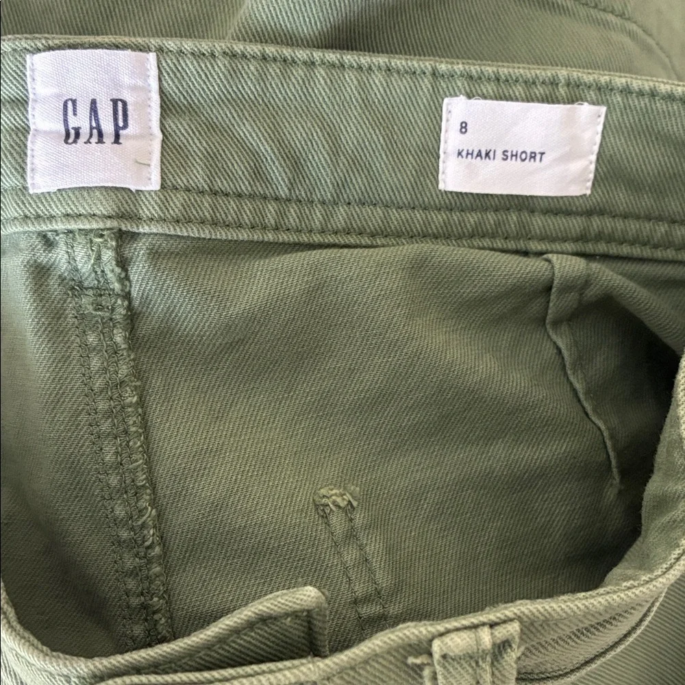 GAP Green Bermuda Shorts Classic Cotton Blend